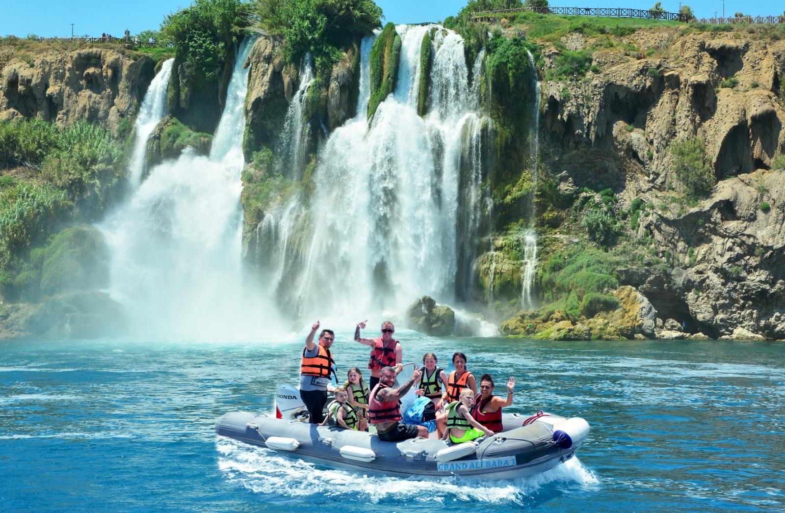 Barbaroness | Antalya VIP Havalimanı Transferi & Şehirler Arası Yolculuk Gallery