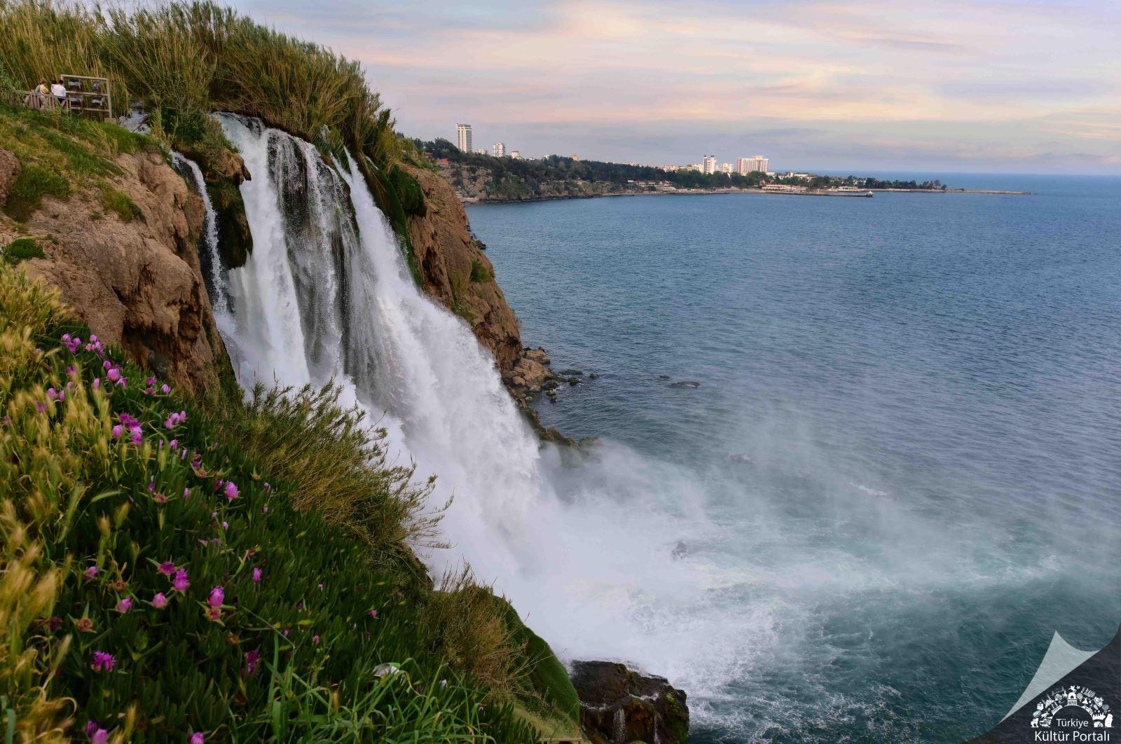 Barbaroness | Antalya VIP Havalimanı Transferi & Şehirler Arası Yolculuk Gallery
