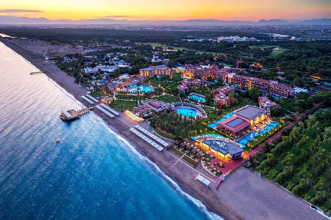 Barbaroness | Antalya VIP Havalimanı Transferi & Şehirler Arası Yolculuk Gallery